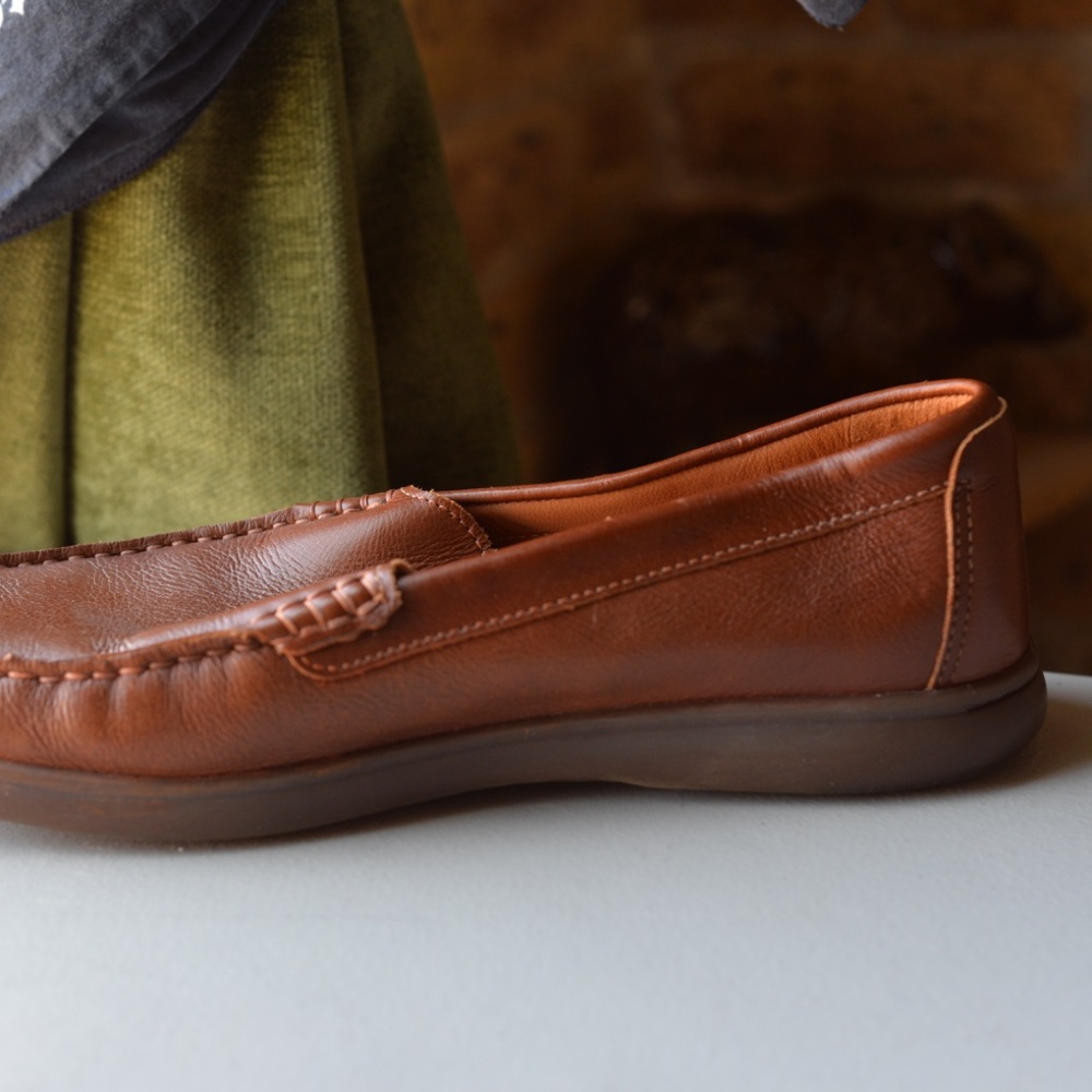 Johnston & Murphy Brown Leather Slip-On Loafers - Picture 5 of 9